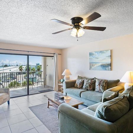 303 Beach Place Condos St. Pete Beach Esterno foto