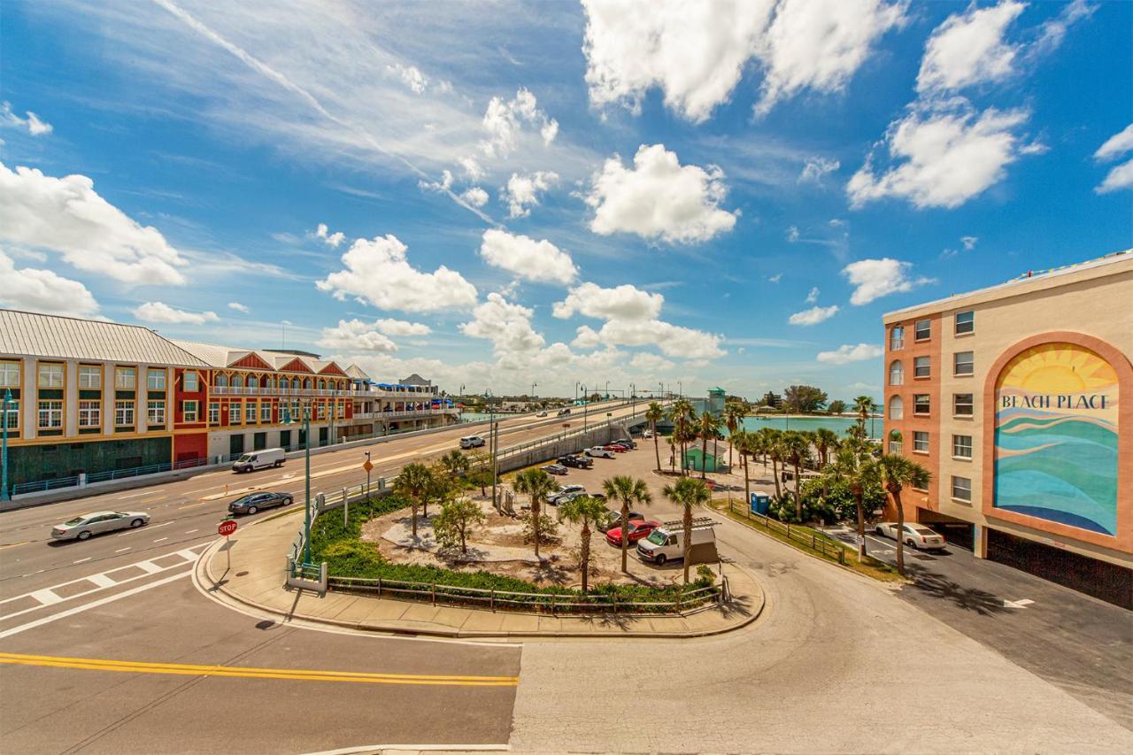 303 Beach Place Condos St. Pete Beach Esterno foto